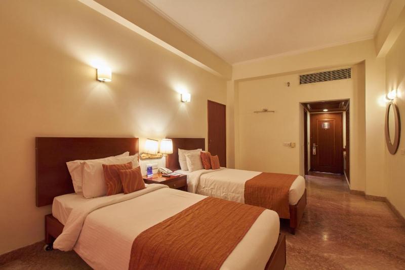 Royal Sarovar Portico Siliguri Eksteriør billede